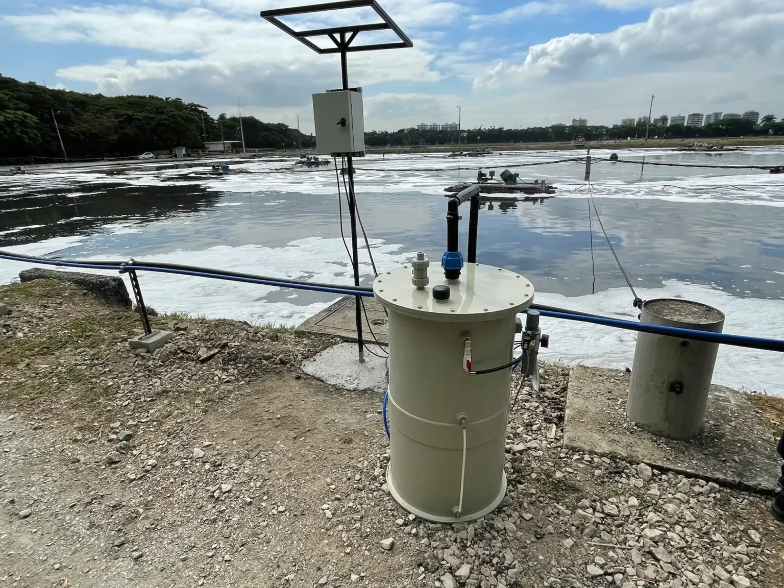 Dispositif industriel de neutralisation des odeurs.